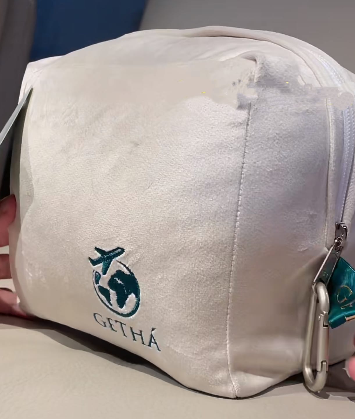 Customer photo review of Getha First Class Travel Latex Pillow