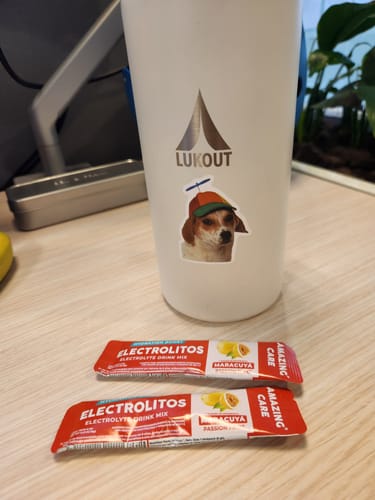 Customer photo review of Electrolitos Pack Mix Sabores - 8 sticks