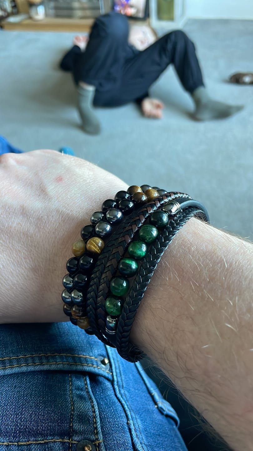 Customer photo review of Buddha Stones Tiger Eye Lava Rock Black Onyx Lazurite Hematite Bead Positive Leather Bracelet