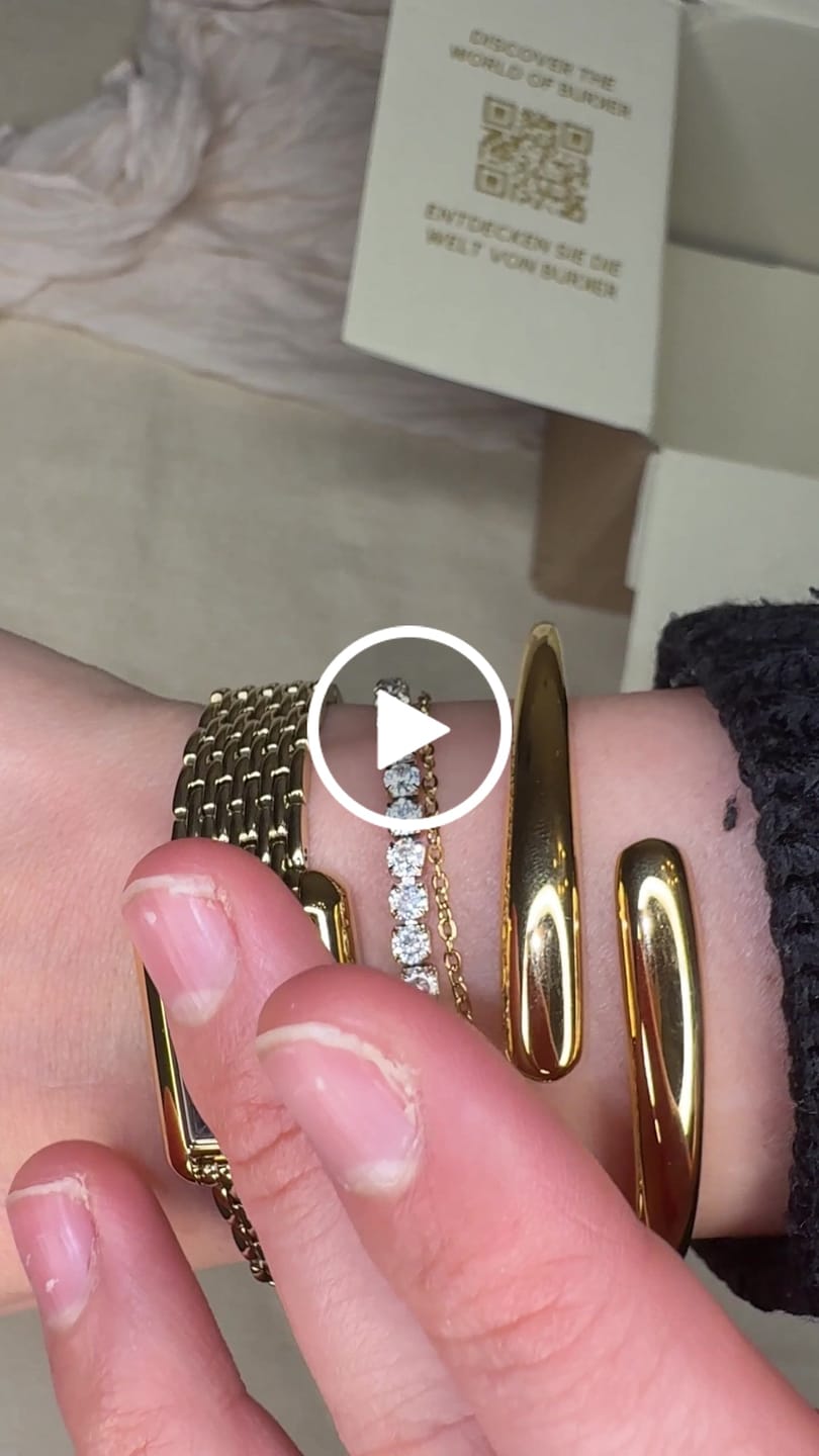 Customer video review of Olivia Petite Gold Burgundy