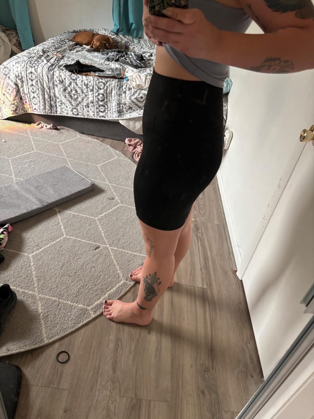 Customer photo review of Silix™ Cloud-Soft Tummy Control Pocket Short Leggings