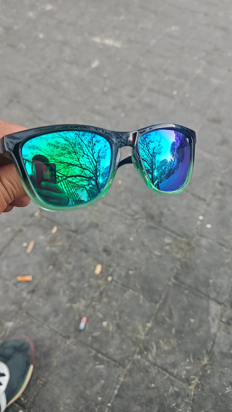 Customer photo review of GEEZER SPOOKY