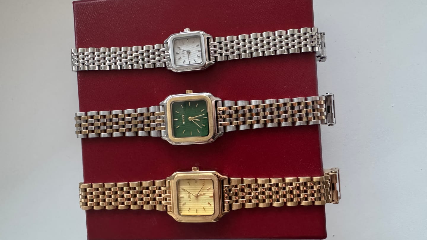 Customer photo review of Macy Petite Silver White
