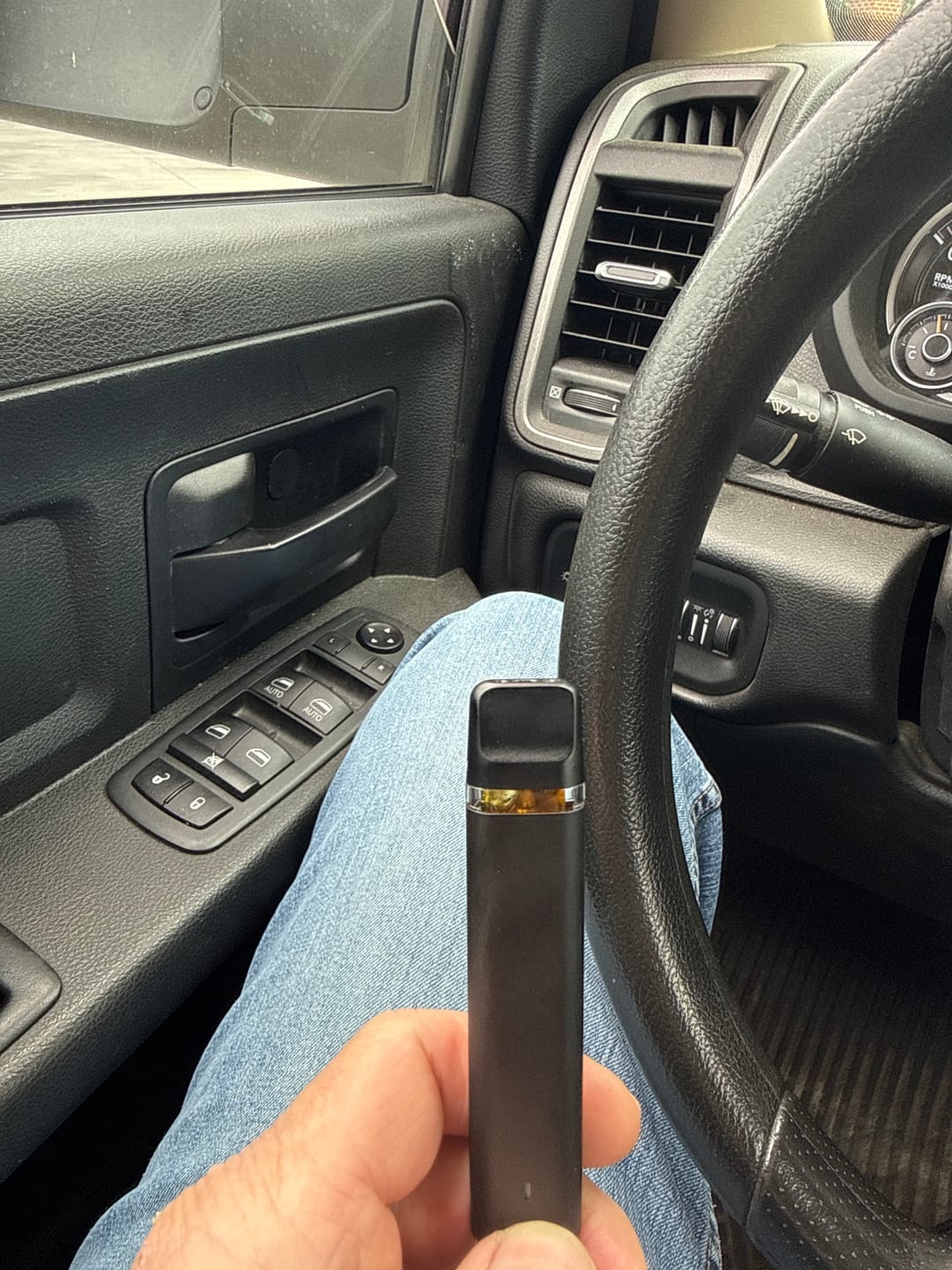 Customer photo review of Live Hash Rosin Disposable Vape