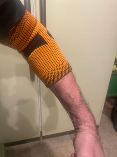 Customer photo review of Elbow Compression Support Sleeve For Tennis Elbow Recovery
