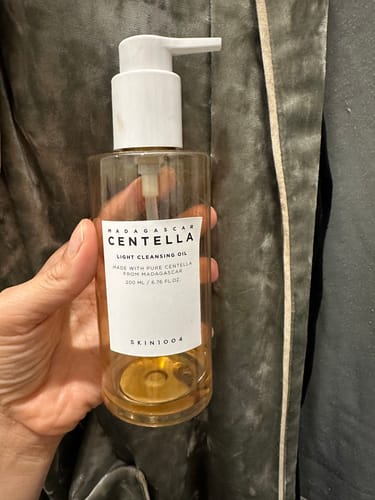 Customer photo review of Madagascar Centella Light Cleansing Oil