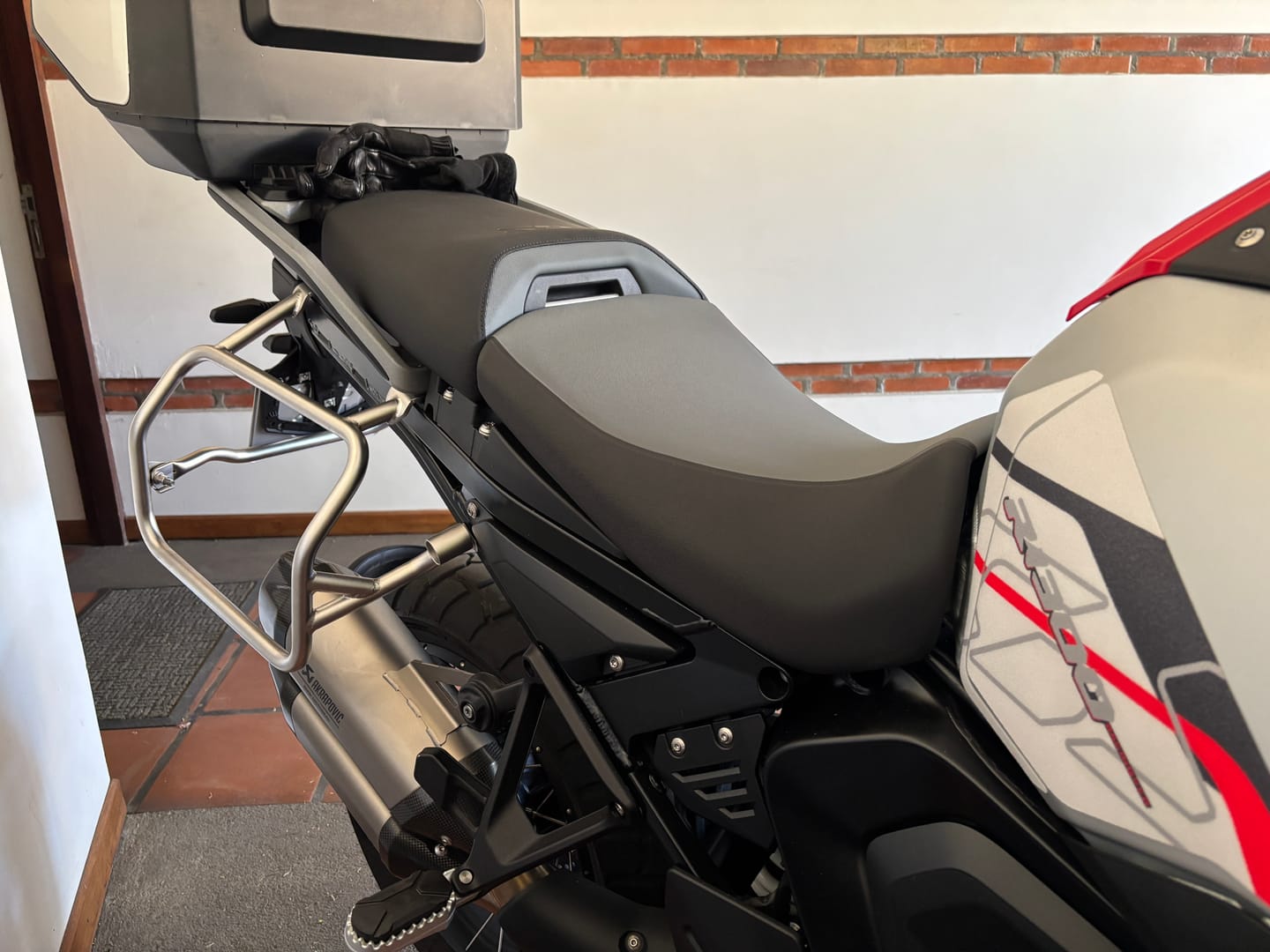 Customer photo review of MotoRacks – Motorcycle Luggage Pannier Racks