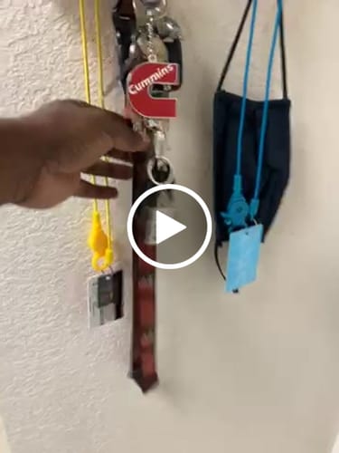Customer video review of CUMMINS KEYCHAIN