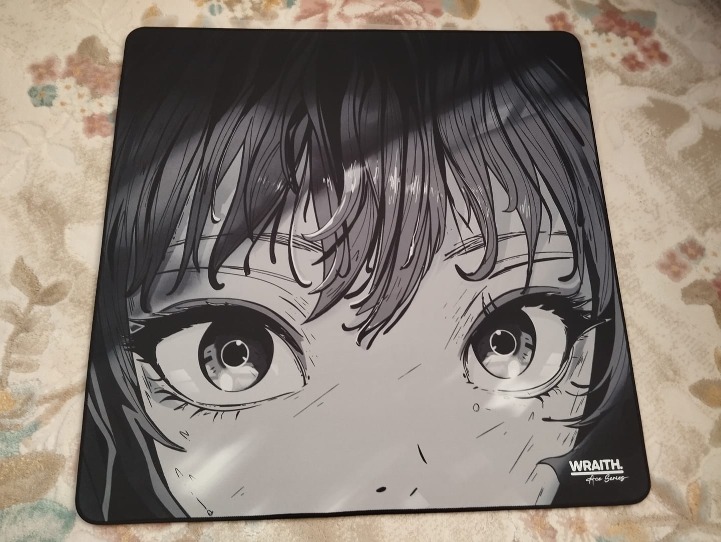 Customer photo review of Wraith Ace Series [Glimpse] Limited Edition Poron Mousepad