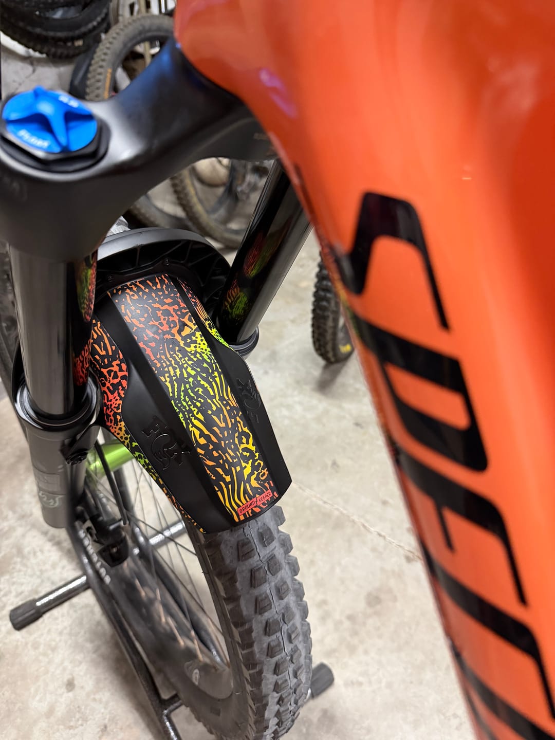 Customer photo review of 2021-2025 Fox 36/38 Bolt-On Short Fender Decal Kit
