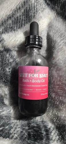 Customer photo review of Slut for Smut Bath & Body Oil