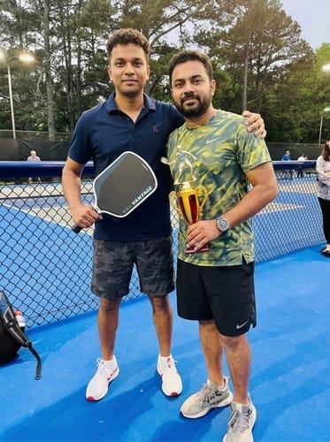 Customer photo review of VANTAGE PICKLEBALL PADDLE