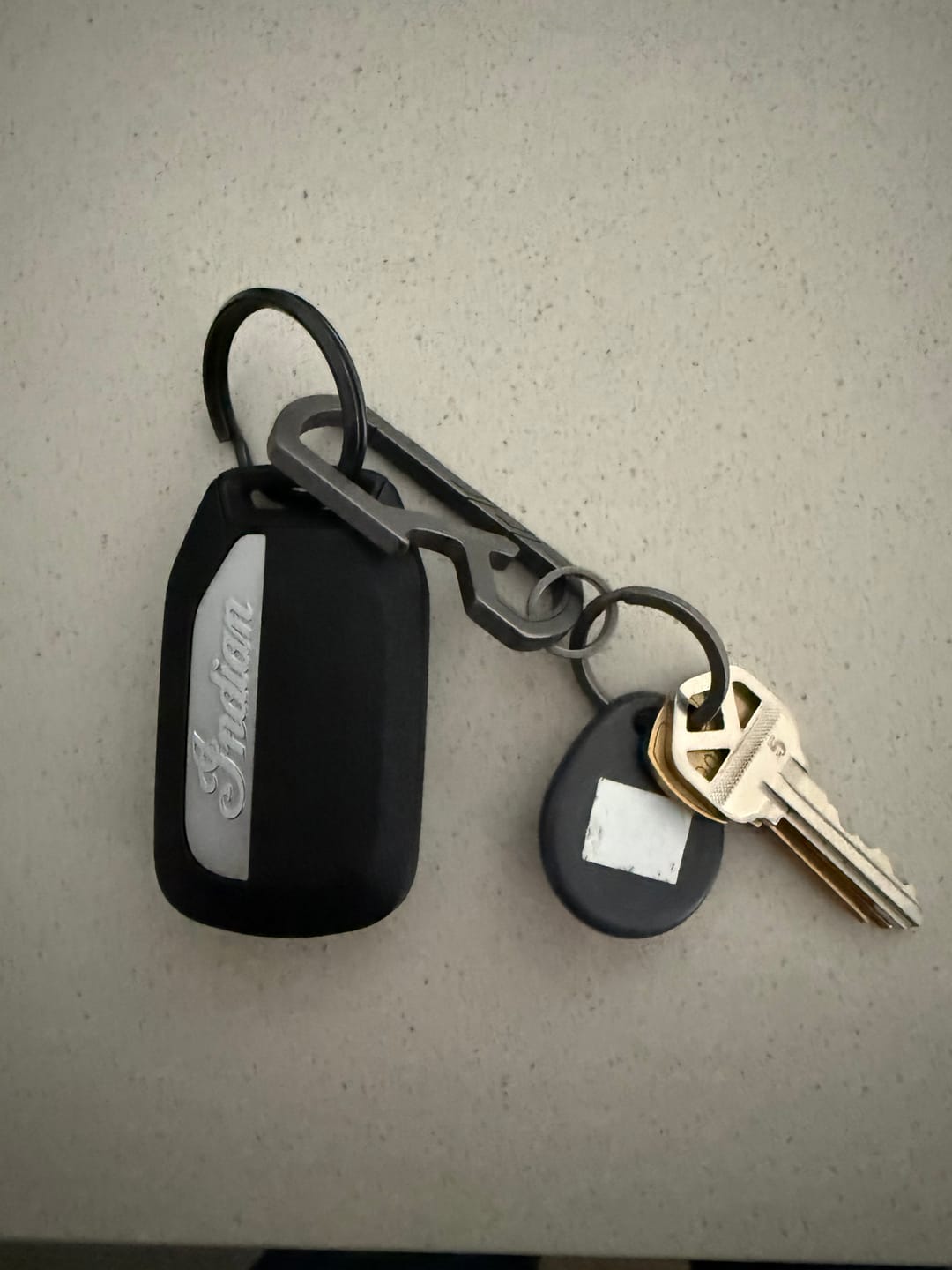 Customer photo review of 80Eighty® Titanium Keychain Clip
