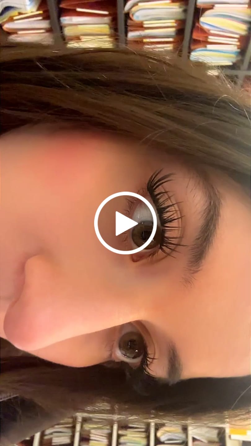 Customer video review of Camellia