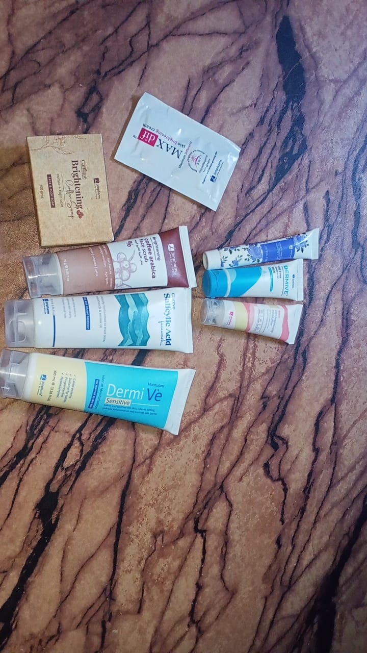 Customer photo review of Dermive Sensitive Moisturizer
