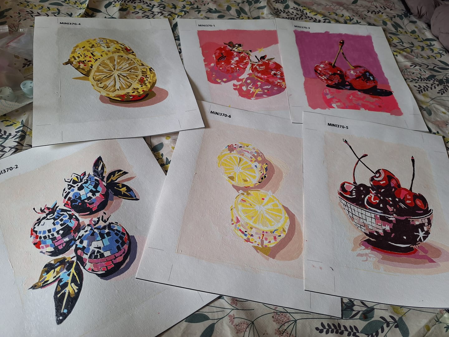 Customer photo review of 6 Mini Paintings - Disco Fruit Set