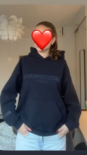Customer photo review of BASICS HOODIE NAVY