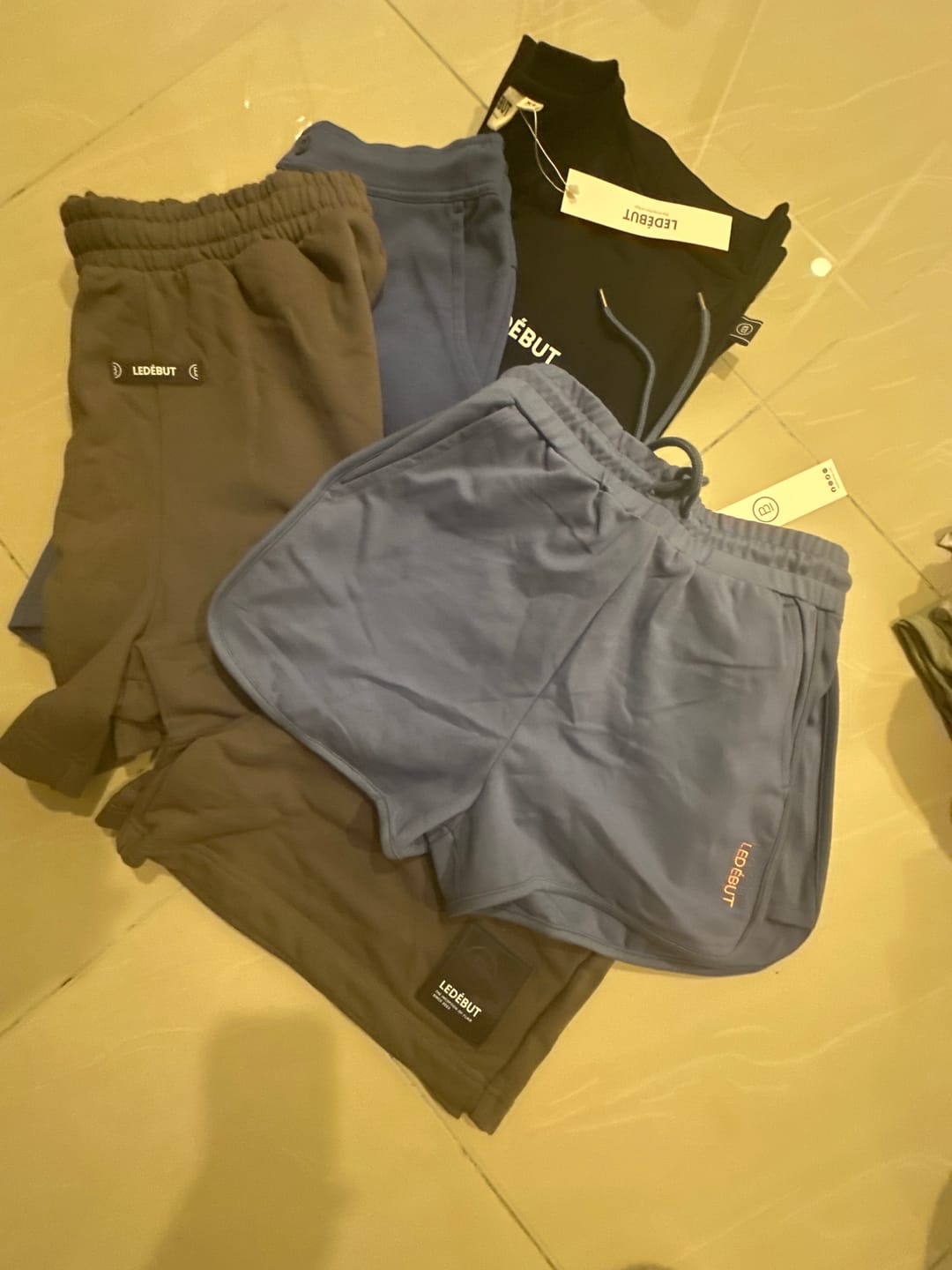 Customer photo review of Mens Short Pants Embroidery Loose Fit