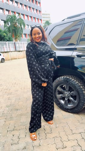 Customer photo review of Raven Wrap Top