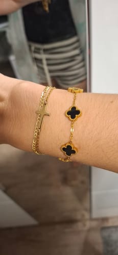 Customer photo review of Engraved Clover Charm Bracelet