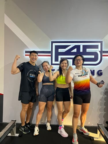 Customer photo review of Women's Velocity Cropped Tank - Flash Yellow