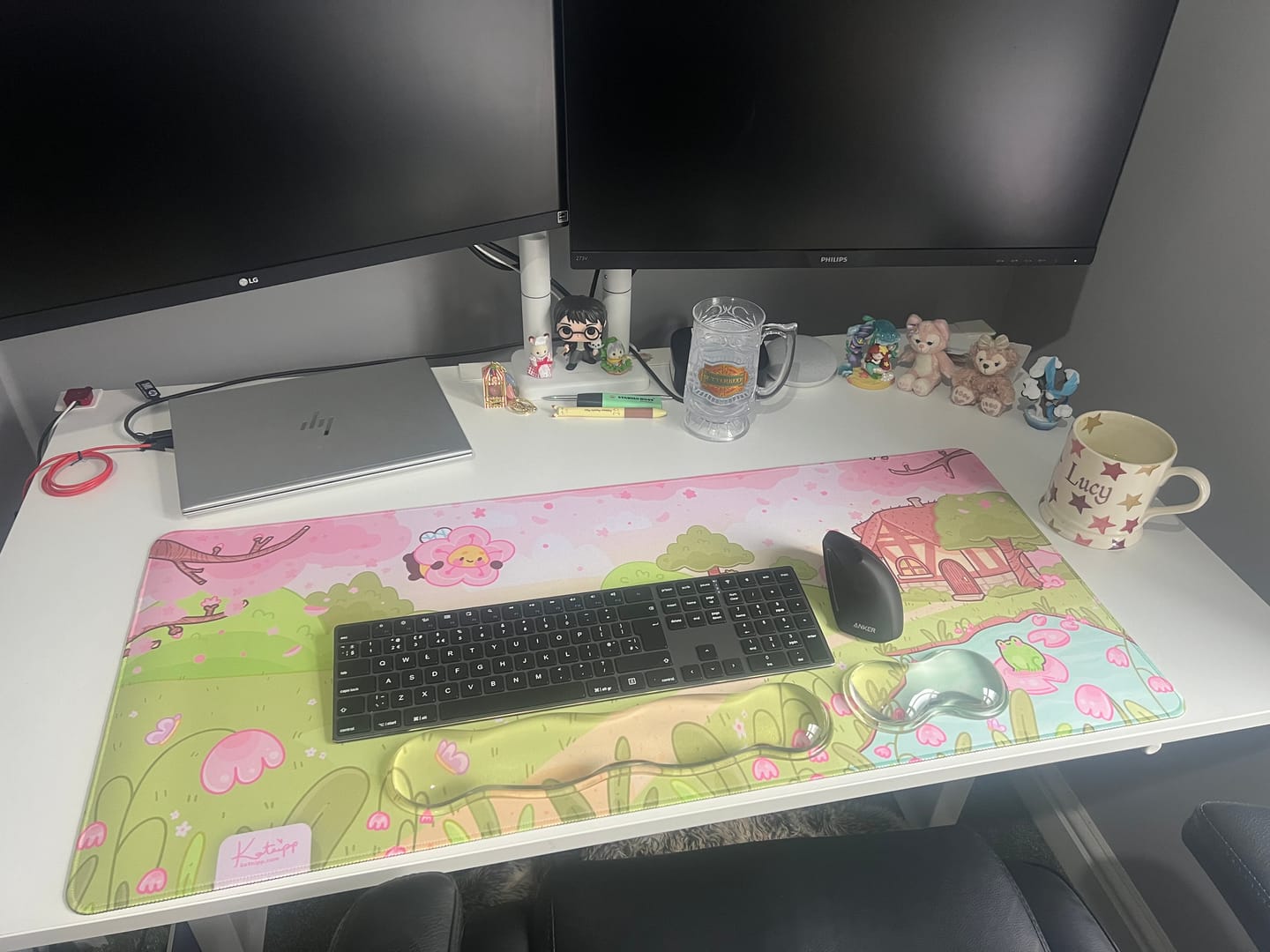 Customer photo review of Sakura Cherry Blossom Desk Mat | Froggo & Bumblebutt | Kawaii Cottagecore Decor