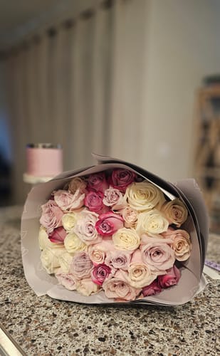 Customer photo review of Dream Rose Bouquet