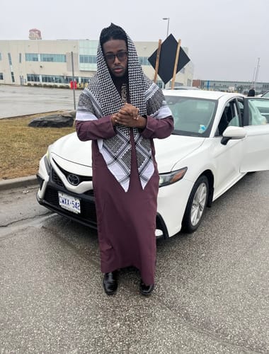 Customer photo review of DJELLABA BURGUNDY