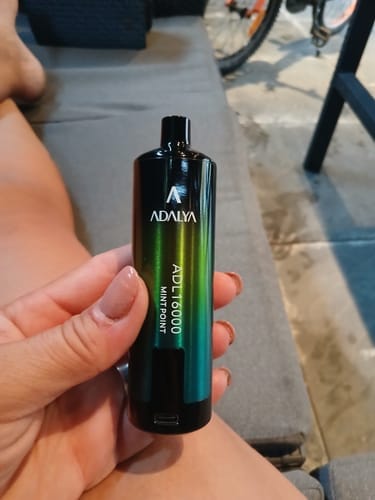 Customer photo review of Adalya ADL16000 16K - Vaper Desechable - Cigarrillo Electrónico - 2% - 16000 Caladas