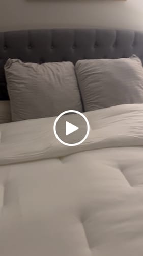 Customer video review of MarshMellow Comforter