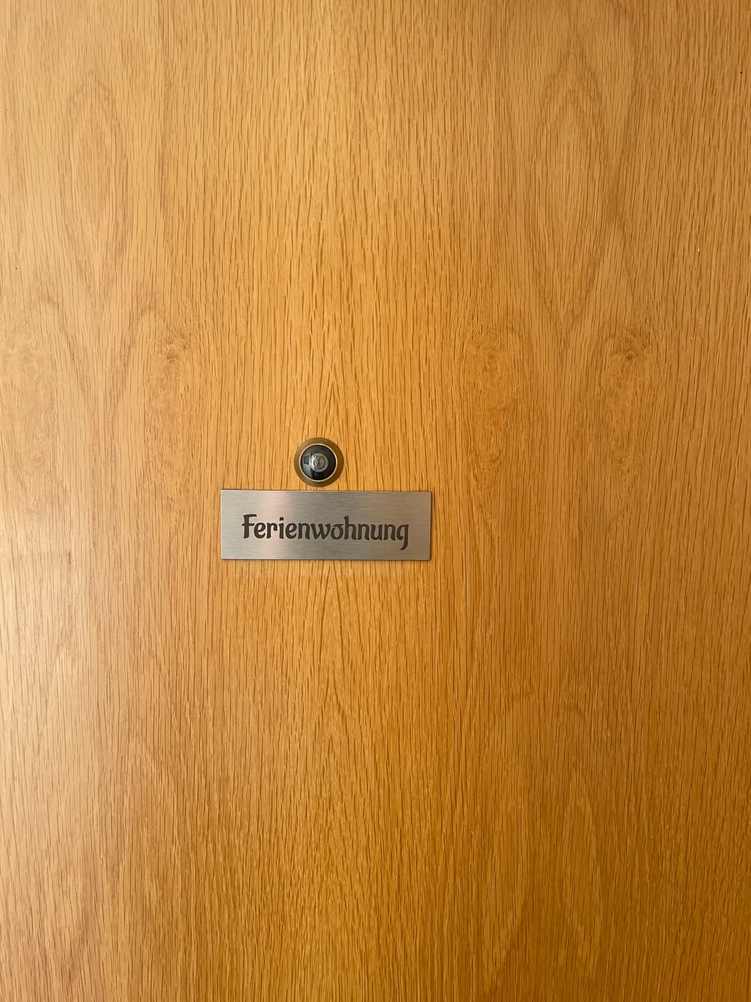 Customer photo review of V2A Edelstahlschild in verschiedenen Größen, individuell personalisierbar.