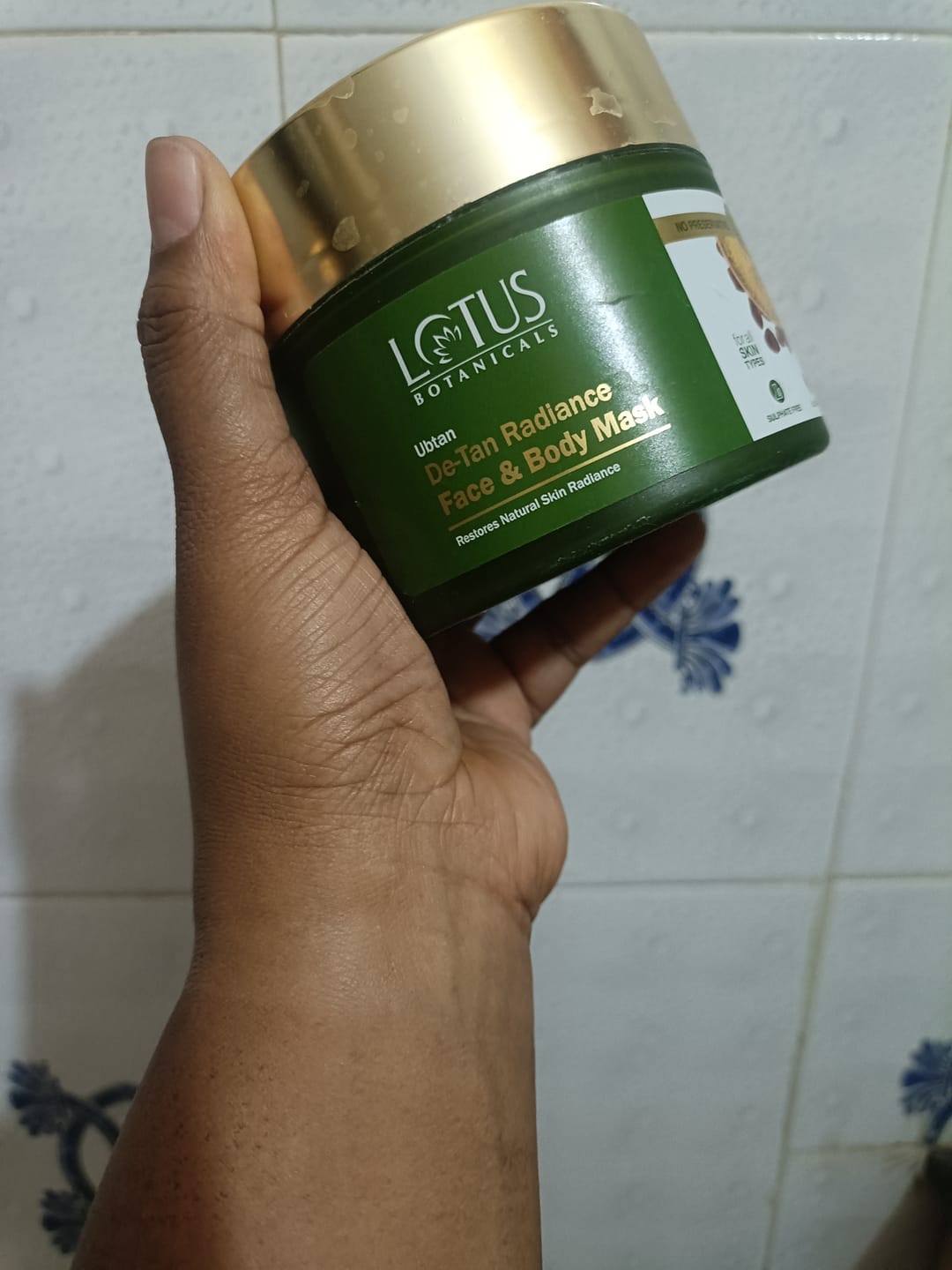Customer photo review of Vitamin C Skin Brightening Day Crème