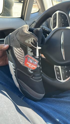 Customer photo review of Jordan 5 Retro Anthracite SIZE 15M/16.5W