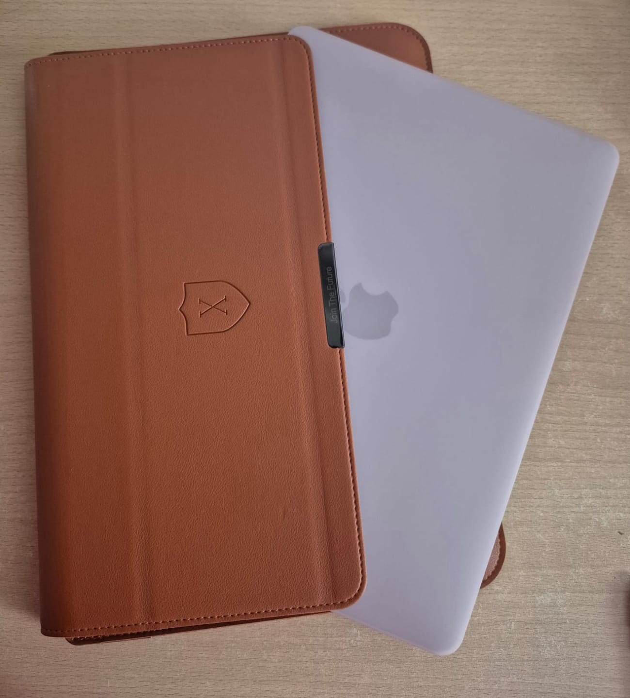 Customer photo review of Funda Notebook Smart Case