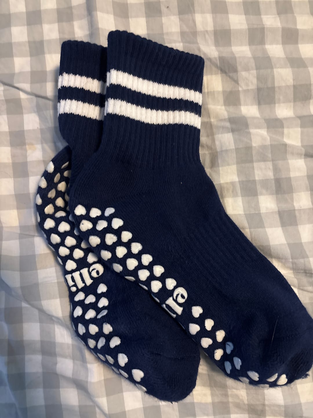 Customer photo review of Dual-Direction Grip Stripes - Navy