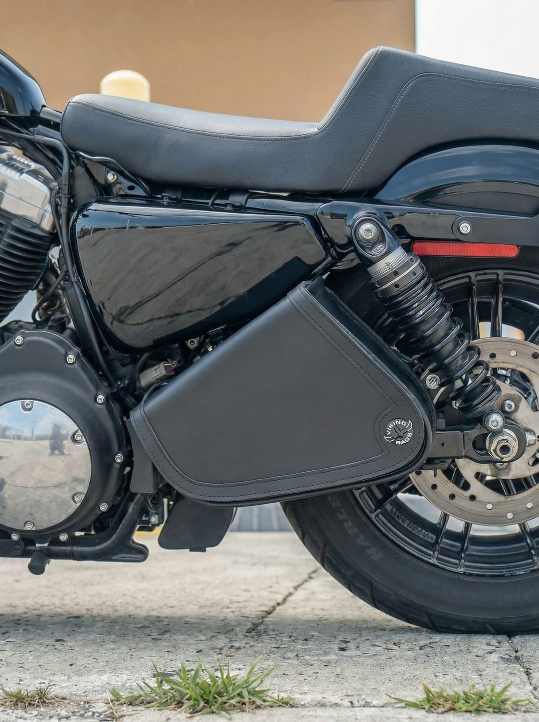 Customer photo review of 3L - Sprinter Harley Sportster Motorcycle Swing Arm Bag