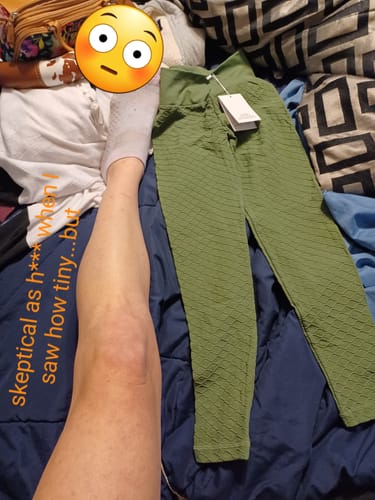 Customer photo review of Mulan Anti-Cellulite Leggings