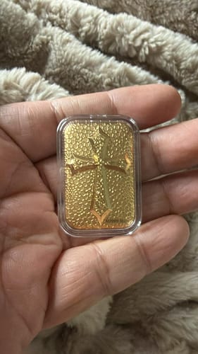 Customer photo review of 24K Yellow Gold (99.99% Gold Purity)Essential Cross