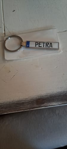 Customer photo review of Kennzeichen Schlüsselanhänger Mini Nummernschild Metall