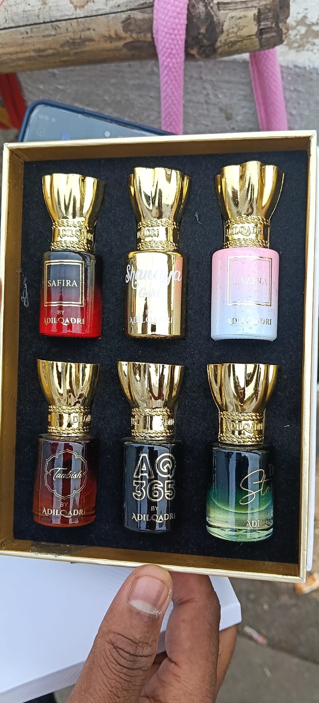 Customer photo review of Essensia Luxury Attar Perfume Gift Set (6 x 5.5Ml)