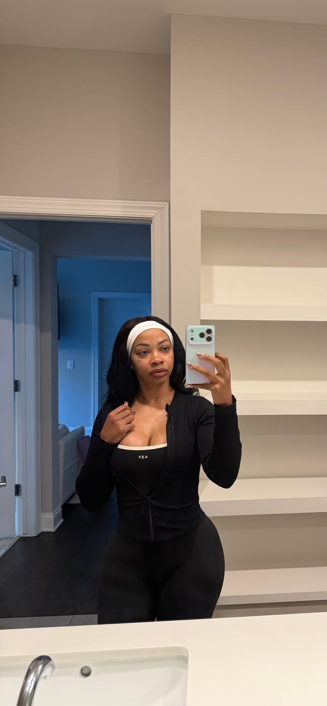 Customer photo review of The Onesie / Black-Cream