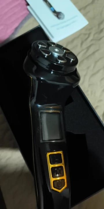 Customer photo review of Mini Portable HIFU RF Ultrasonic Anti-Wrinkle Face Lifting Device