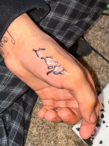 Customer photo review of Tattoo Kit - Neebol PX02 Wileless Tattoo Pen Starter Kit with Stencil Gel