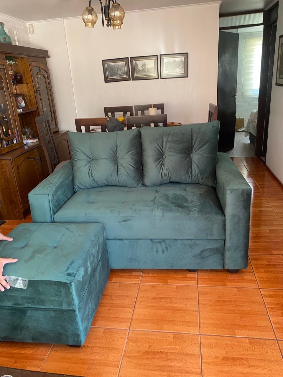 Customer photo review of Set Sofá Cama + Pouf