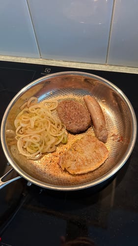 Customer photo review of Hand-Hammered Titanium Pan