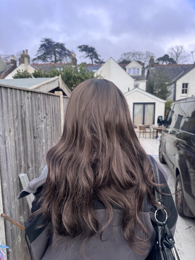 Customer photo review of The Headband Wig Perfect Wave