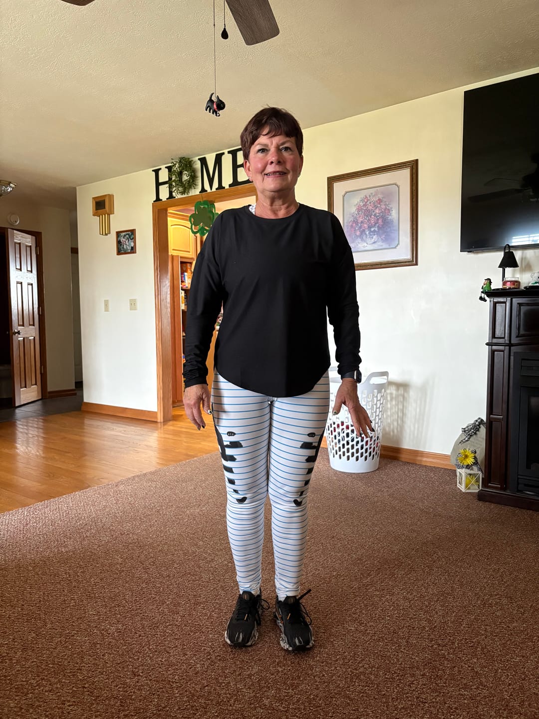 Customer photo review of Sketchbook Cat Yoga Leggings