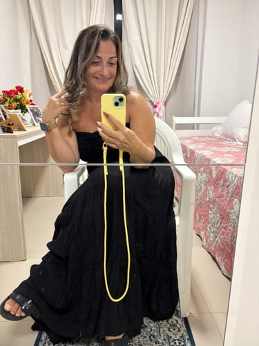 Customer photo review of Cordinha Nora | Amarelo Manteiga
