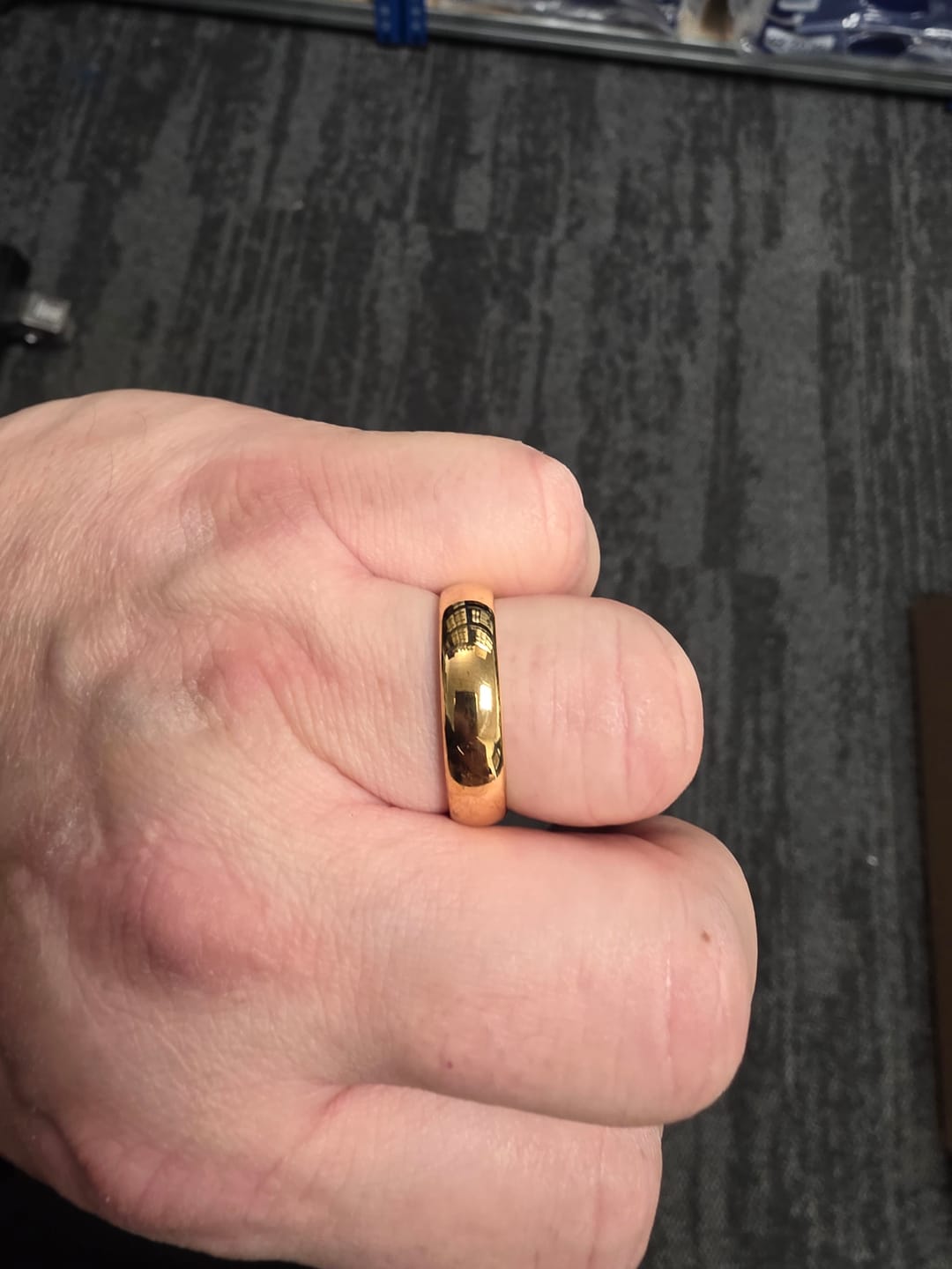 Customer photo review of Gold 6mm Wonder Ring