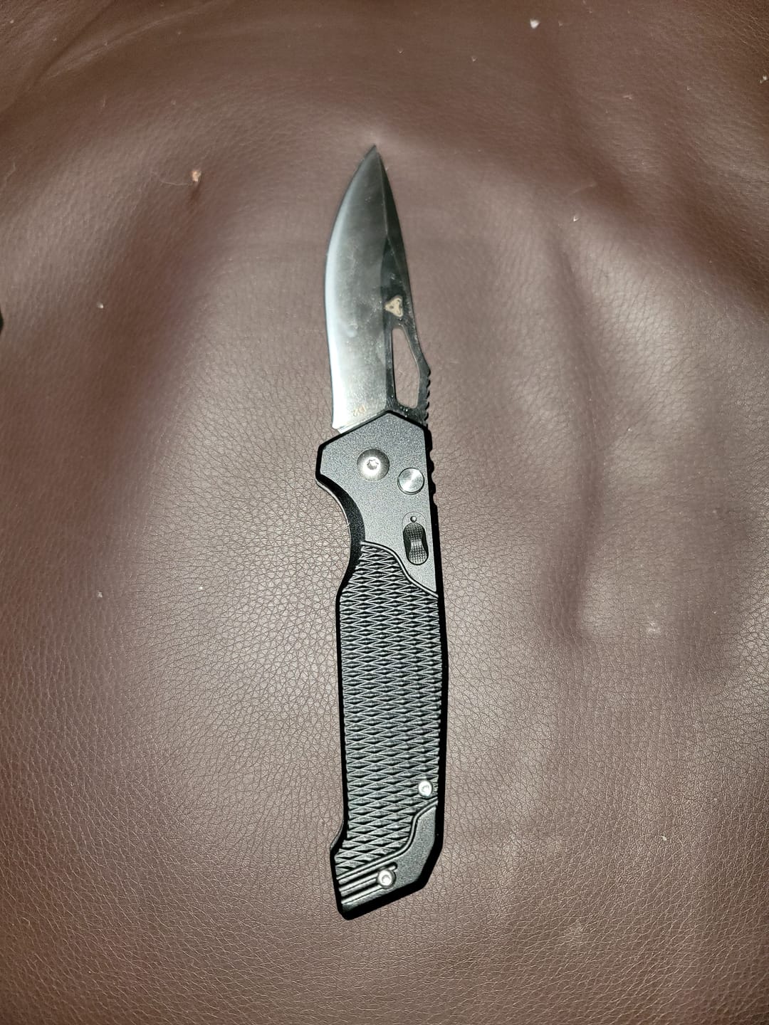 Customer photo review of VT Ryker D2 Switchblade Knife